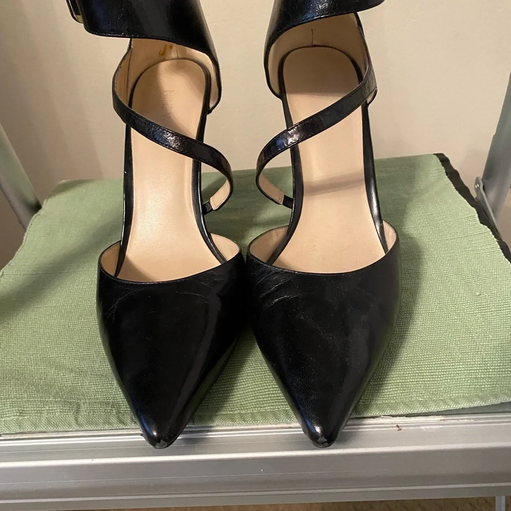 Nine West Elegant Black Ankle Strap Heels - Picture 3 of 10